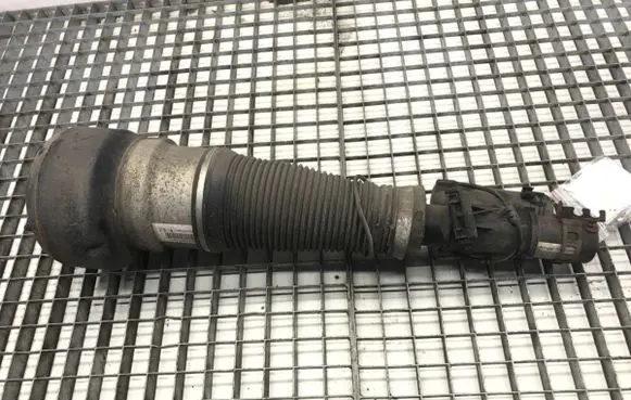 Front shock absorber/damper