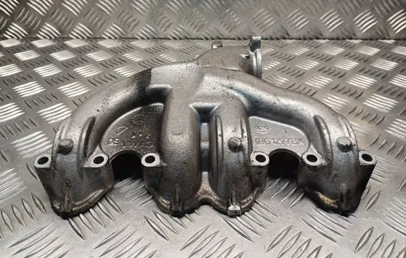 Skoda Octavia Mk2 (1Z) Intake manifold 03G129713K