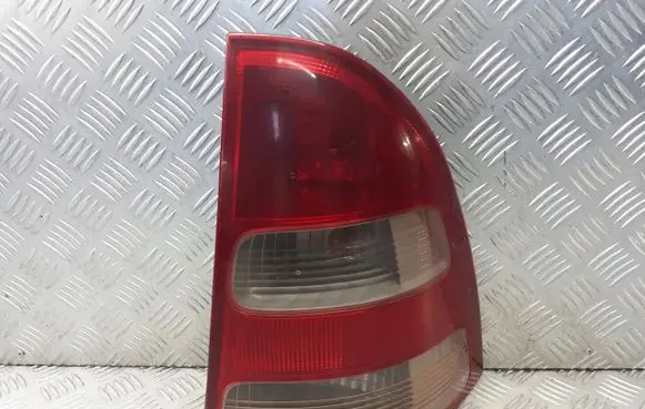 Toyota Corolla E120 E130 Rear/tail lights