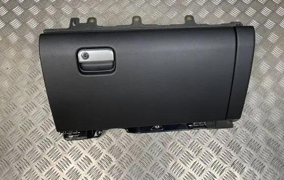 Porsche Cayenne (92A) Glove box 7P5857095F