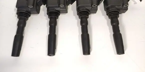 Volkswagen Polo V 6R High voltage ignition coil 04E905110E