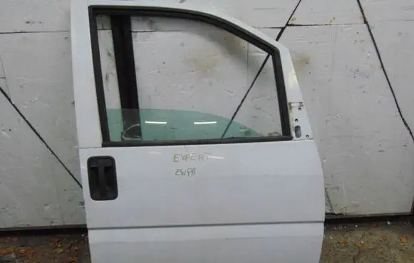 Peugeot Expert Front door