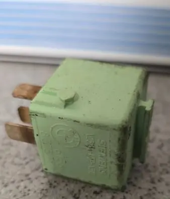 BMW 5 E60 E61 Other relay 61368373700