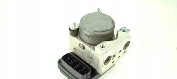 Toyota Hilux (N50, N60, N70) ABS Pump 44510-71030
