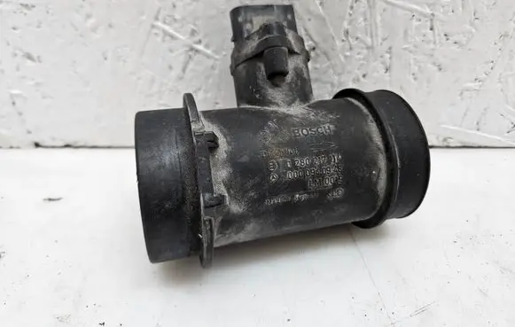 Mercedes-Benz E W210 Mass air flow meter 0280217114 0000940948
