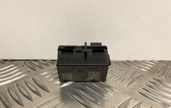 Audi A6 S6 C7 4G Keyless (KESSY) go control unit/module 4H0909131