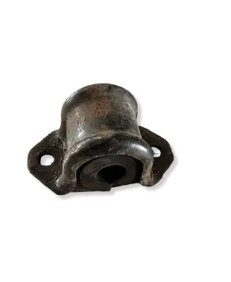 Jeep Grand Cherokee (WK) Sway bar bush bracket, rear 