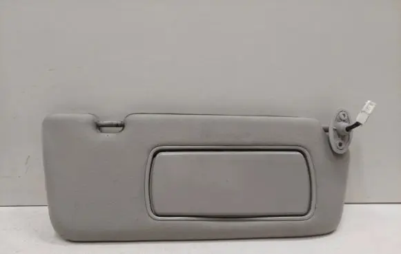 SsangYong Rexton Sun visor