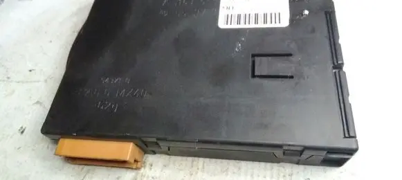 Mercedes-Benz ML W163 Comfort/convenience module A1635459032