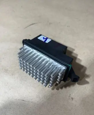 Ford Turneo Courier Heater blower motor/fan resistor AV1119E624aa 0064599 29410059