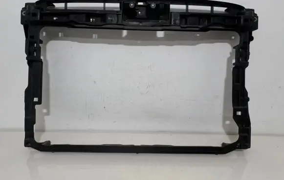 Volkswagen PASSAT B8 Radiator support slam panel bracket 3G0805588K