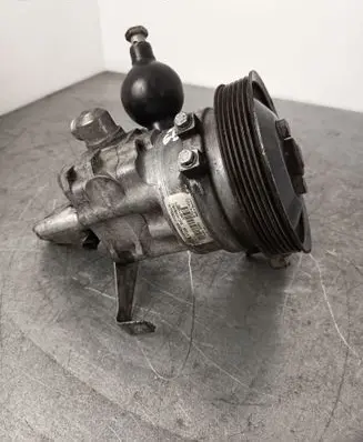 BMW 7 E65 E66 Power steering pump 7790638 7787536