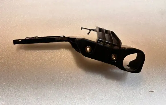 Radiator mount bracket