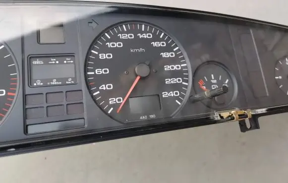 Audi A6 S6 C4 4A Speedometer (instrument cluster) 4A1919033GJ 110008674001