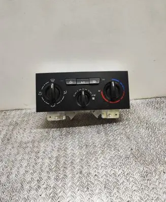Citroen Berlingo Climate control unit 181440100