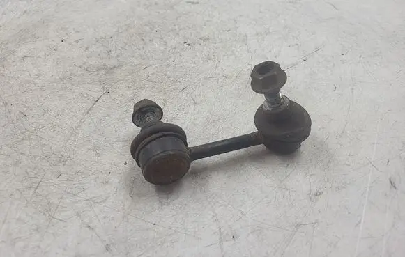 Mitsubishi Lancer X Front anti-roll bar/stabilizer link 