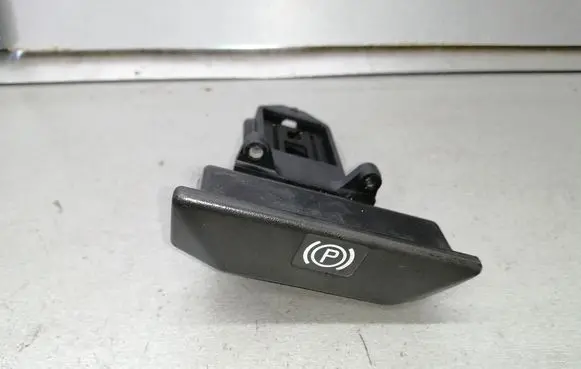Mercedes-Benz E W124 Hand brake release handle 1244270712