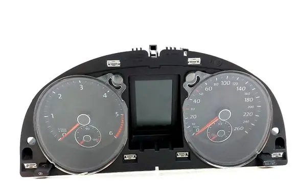 Volkswagen PASSAT B7 Speedometer (instrument cluster) 3AA920870A A2C53396324