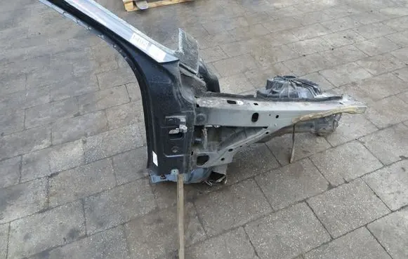 Mercedes-Benz C AMG W205 Pickup box side panel side gate