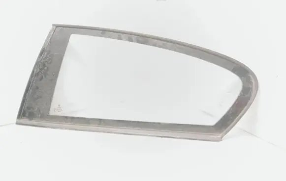 BMW 1 E81 E87 Rear side window AS2