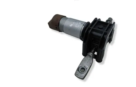 BMW X5 F15 Seat adjustment motor C11726106