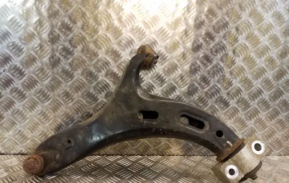 Subaru Outback (BS) Front lower control arm/wishbone 6Z01D