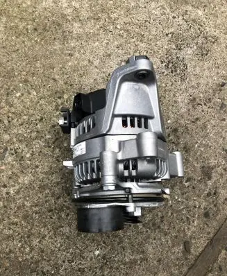 BMW X3 G01 Generator/alternator 2059057803