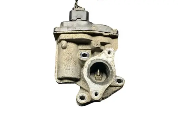 Renault Megane II EGR valve H8201143495 147104647R HU1501000211