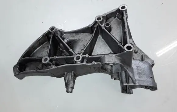 Renault Laguna II Generator/alternator bracket 8200115762