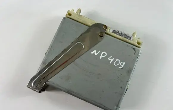 Volvo S70 V70 V70 XC Engine control unit/module ECU P09442008