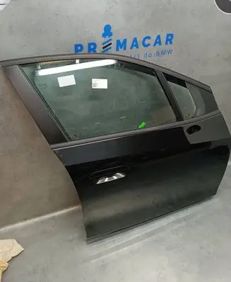 BMW 2 Active Tourer U06 Front door