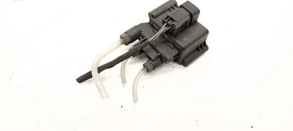 Mercedes-Benz E W212 Air suspension control unit module (rear) A2513200158