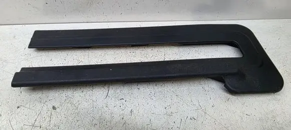 KIA Sorento Rear seat rail trim cover 89528C5010 89528C5010BHH