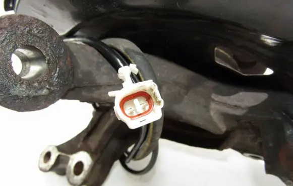 Toyota Yaris Front wheel hub