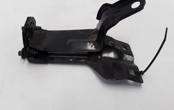 Volvo XC60 Radiator mount bracket 31261931