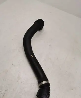 BMW 5 G30 G31 Engine coolant pipe/hose 8602603