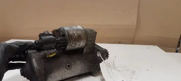 Volkswagen Polo V 6R Starter motor 0312100317PGB 28K08765Z