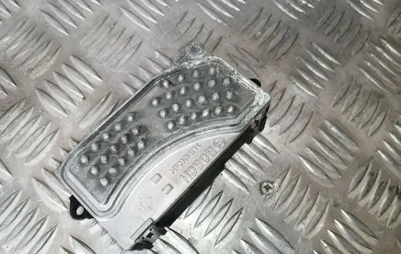 Audi A6 S6 C6 4F Heater blower motor/fan resistor 4F0820521A 4F0910521