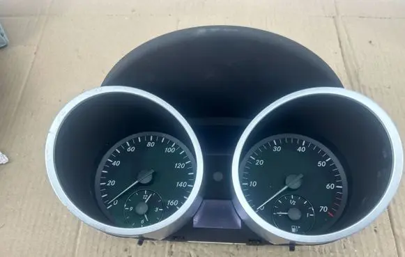 Mercedes-Benz SL R230 Speedometer (instrument cluster) A1715401247
