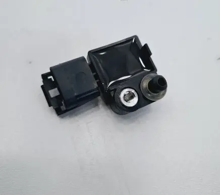 Mini One - Cooper Clubman R55 Airbag deployment crash/impact sensor 9159311