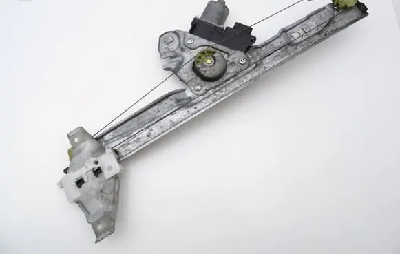Peugeot 308 Front door window regulator with motor 9657247580