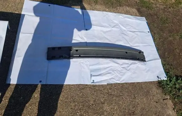 Nissan Qashqai Front bumper support beam 