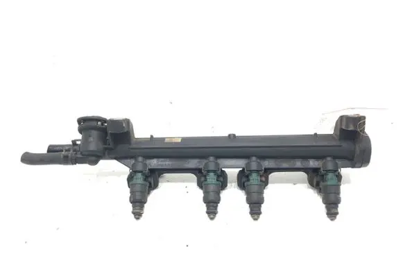 Volkswagen Golf IV Fuel main line pipe 06A133317A