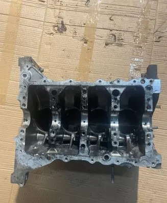 Peugeot 508 RXH Engine block 96831052803