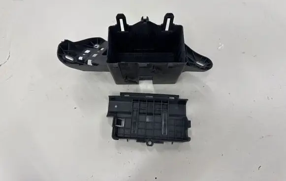 Mercedes-Benz GLA W156 X156 Battery tray A2465410000