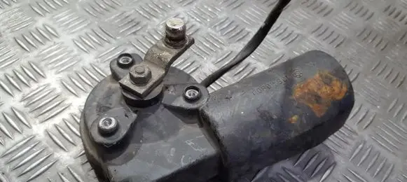 BMW 5 E34 Wiper motor 1378650