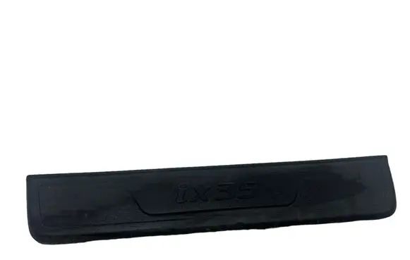 Hyundai ix35 Front sill trim cover 858832Y100