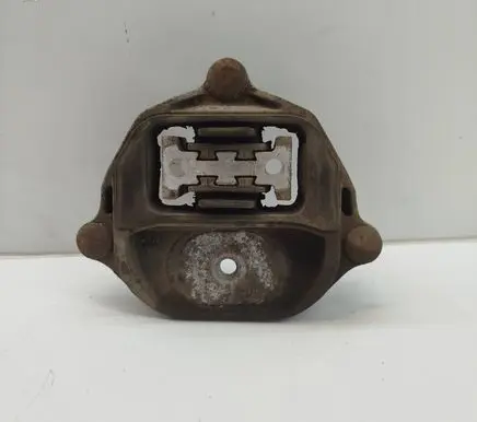 Audi A4 S4 B8 8K Gearbox mount 8K0399151