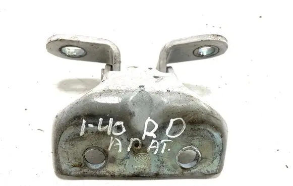Hyundai i40 Front door lower hinge 