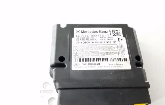 Mercedes-Benz A W176 Airbag control unit/module A1179001801 A1179011700 0285012552